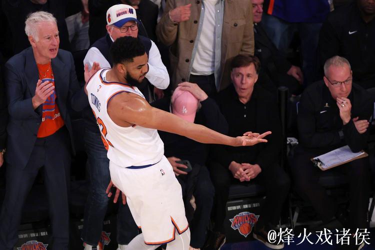 唐斯27+13助力尼克斯击退猛龙止3连败 步行者战胜公牛